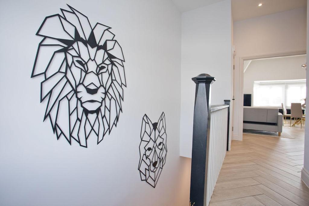 Ultra Stylish Apt Set In An Affluent Location Poole Εξωτερικό φωτογραφία